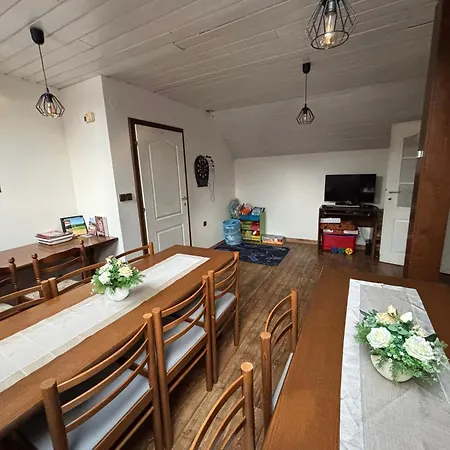 Breuer Guest house *